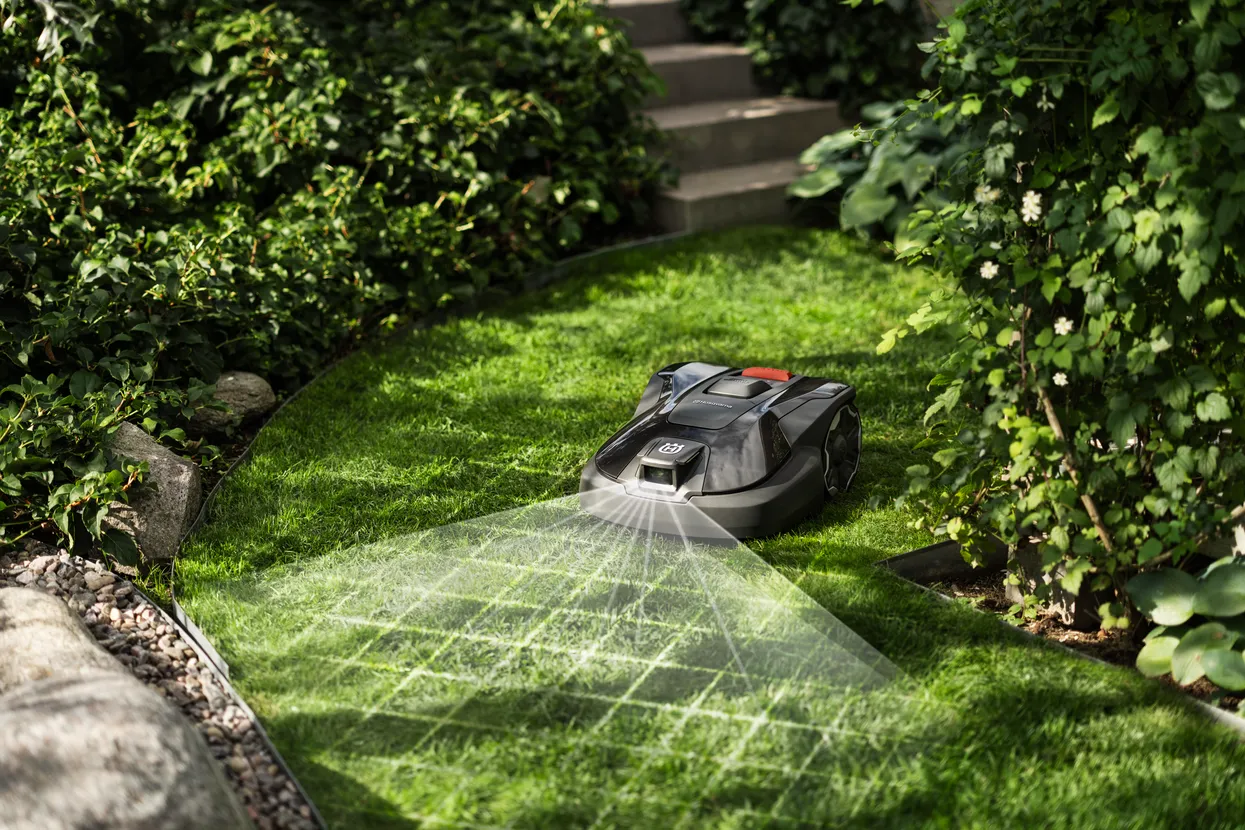 Husqvarna Automower® 308V Robotic Mower - 800 m²