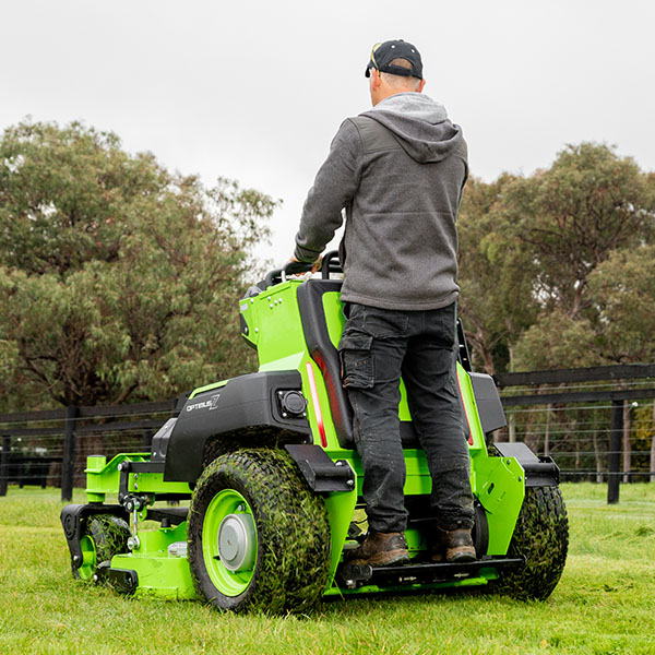 Greenworks 82V OptimusZ Stand-on Zero Turn Mower 48" (24kWh)