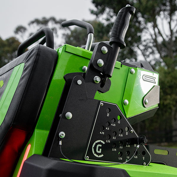 Greenworks 82V OptimusZ Stand-on Zero Turn Mower 48" (24kWh)