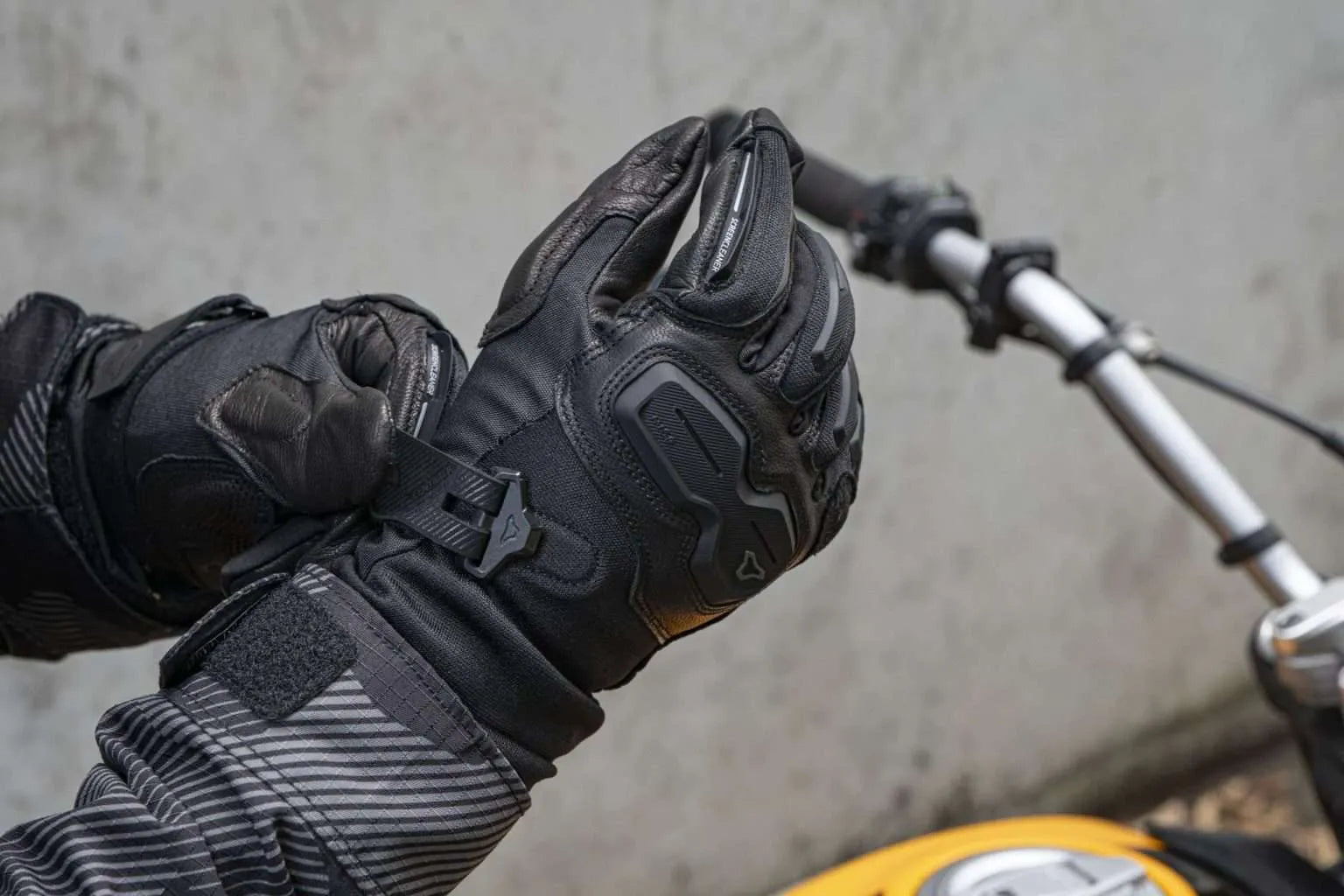 Macna Terra Gloves